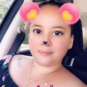 Meet your Posher, Carla